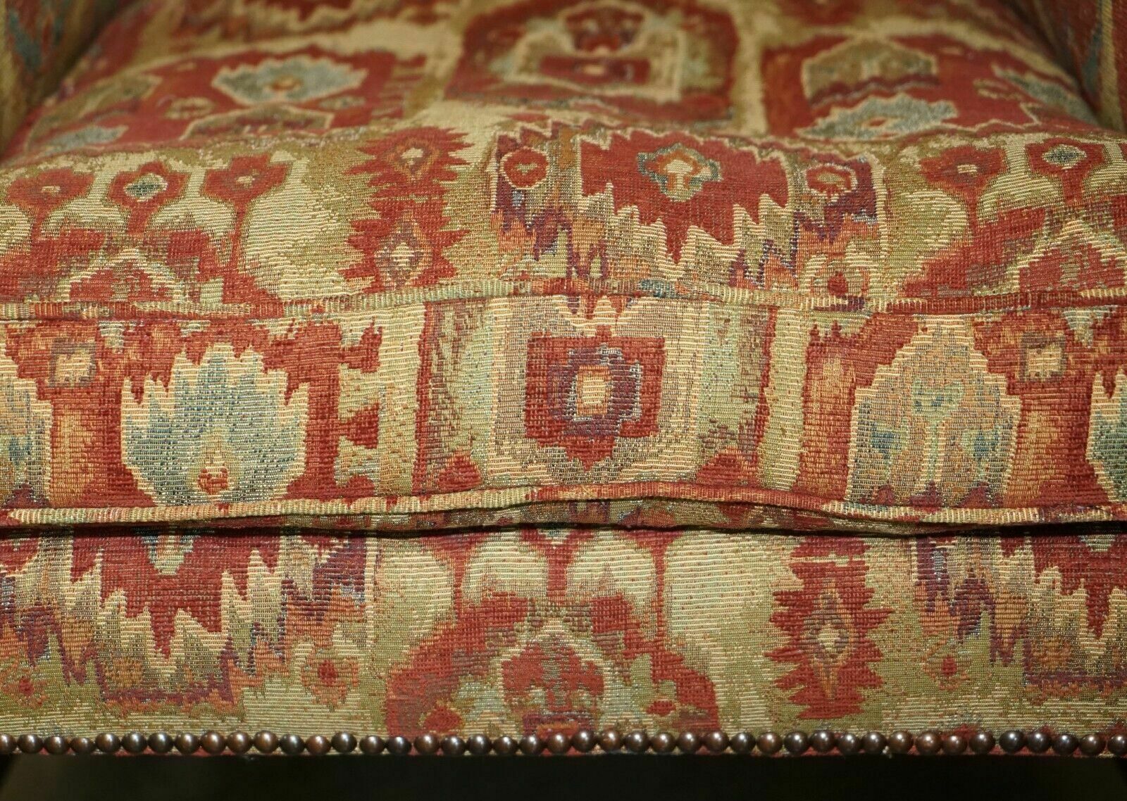 photo furniture Pair Of Lovely George III Style Wingback Armchairs With Kilim Pattern Uphosltery