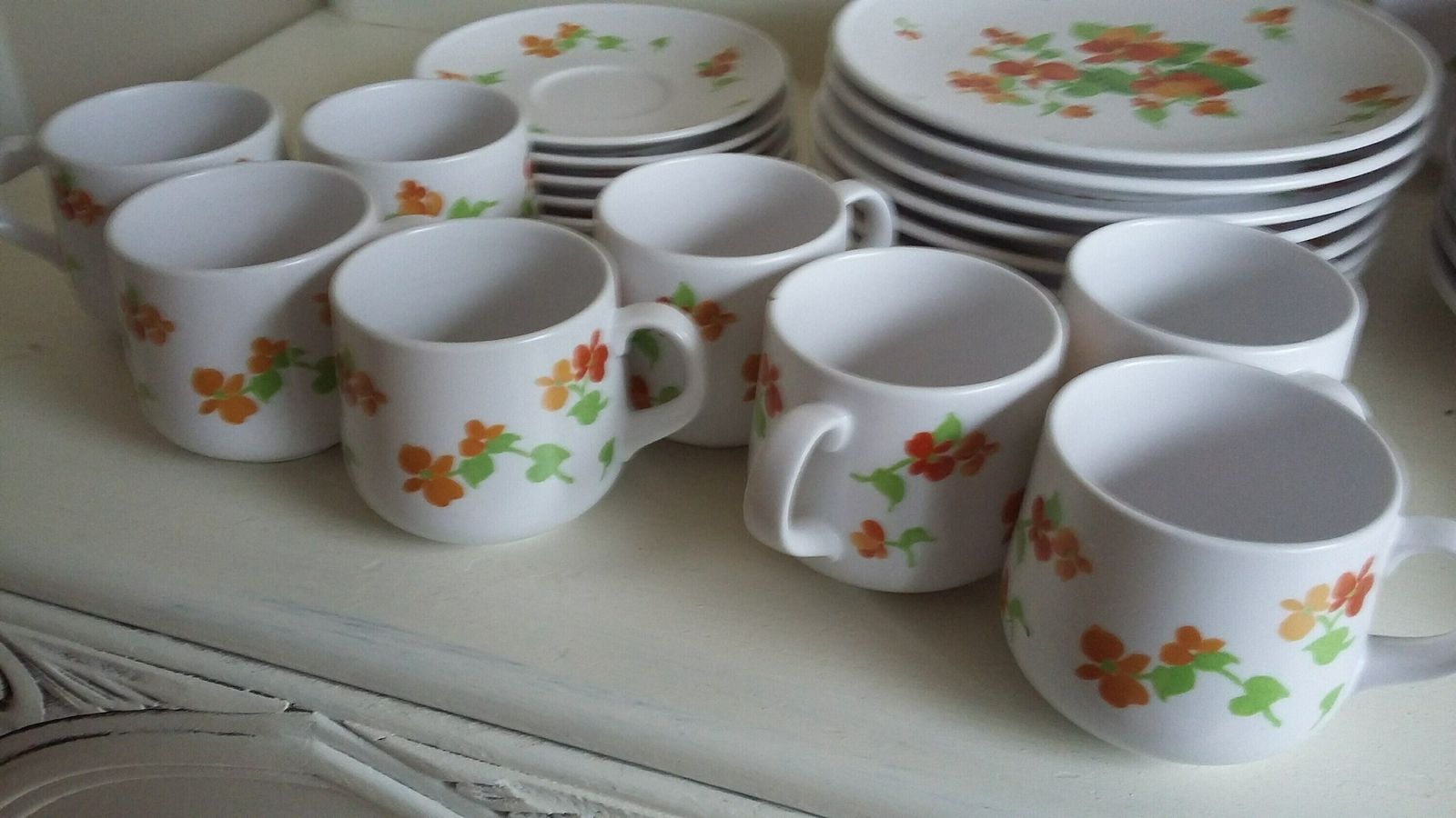 Noritake China Dinner Service ‘Happy Days’ photo vinterior