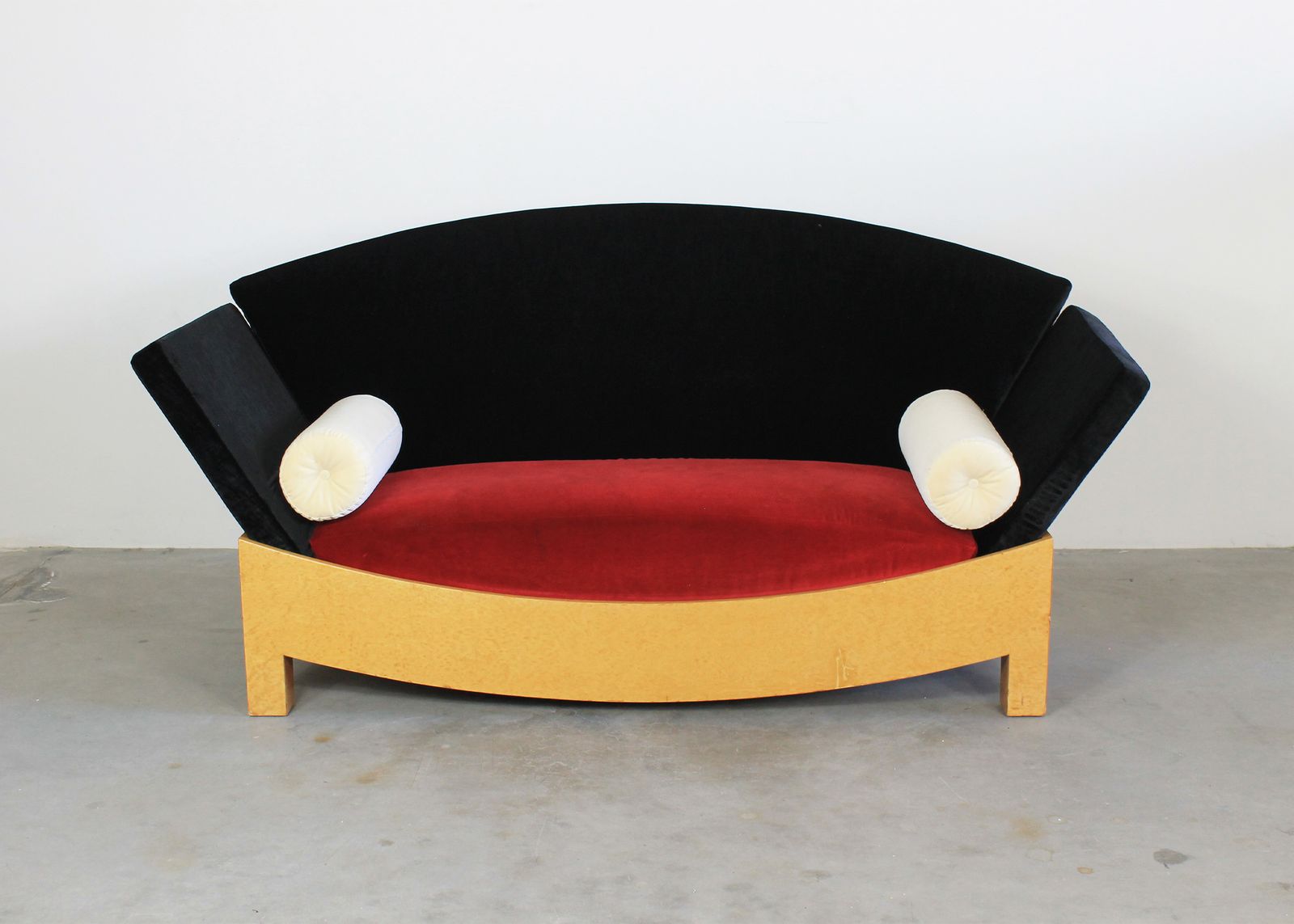 Hans Hollein Mitzi Sofa In Poplar Fabric And Wool By Poltronova 1980s Italy photo for sale