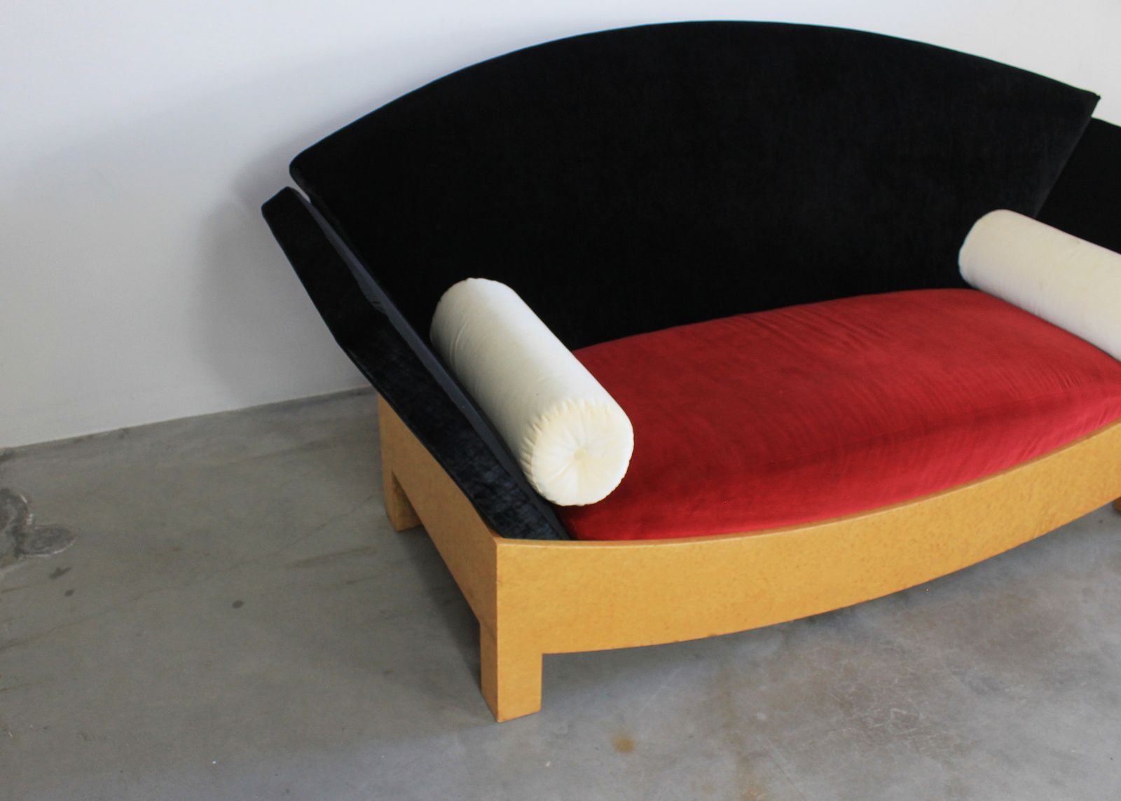 Hans Hollein Mitzi Sofa In Poplar Fabric And Wool By Poltronova 1980s Italy photo 9521.0