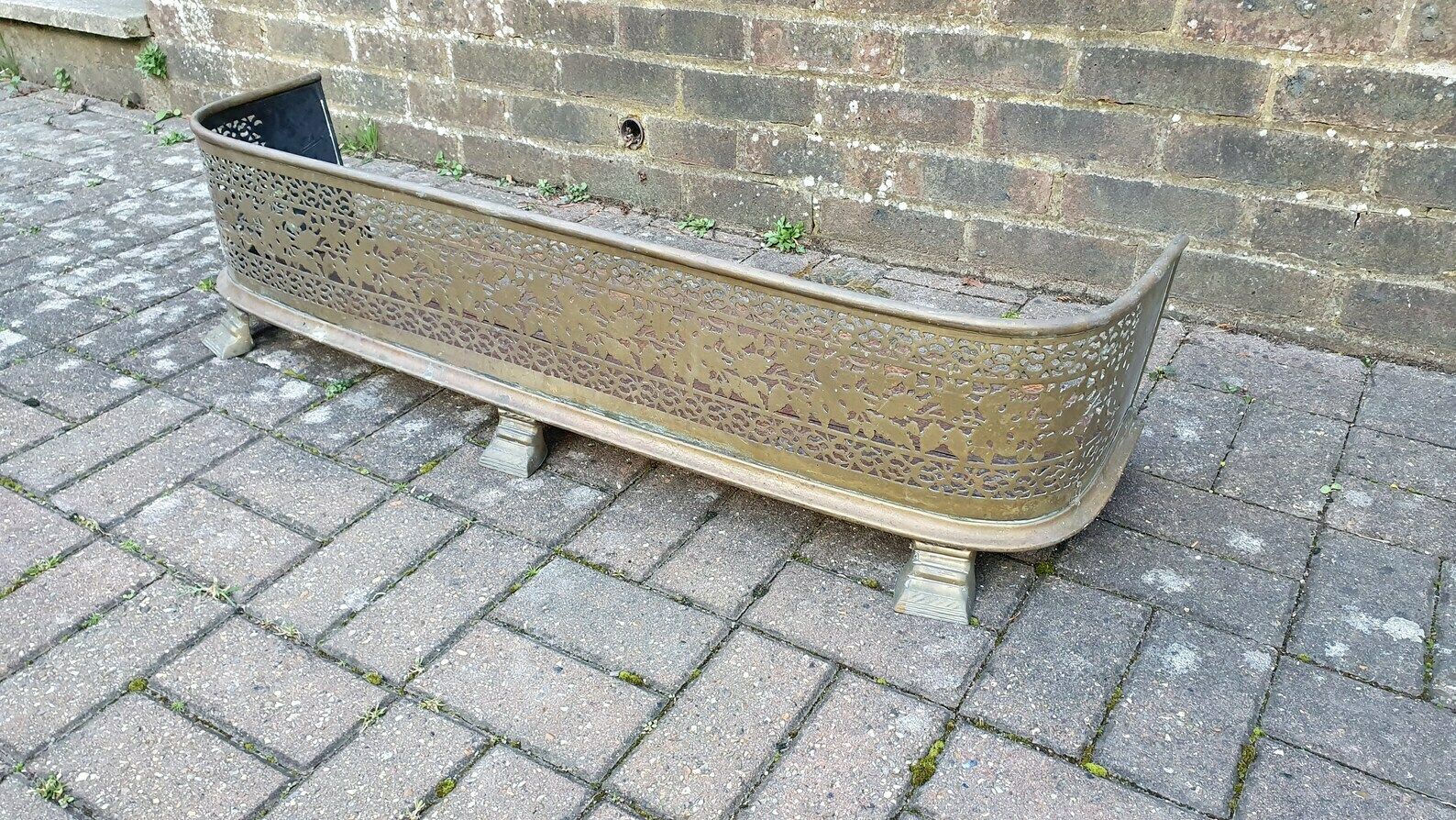 Large Imposing Pierced Brass Victorian Fender Fire Guard Vintage Fireplace photo furniture
