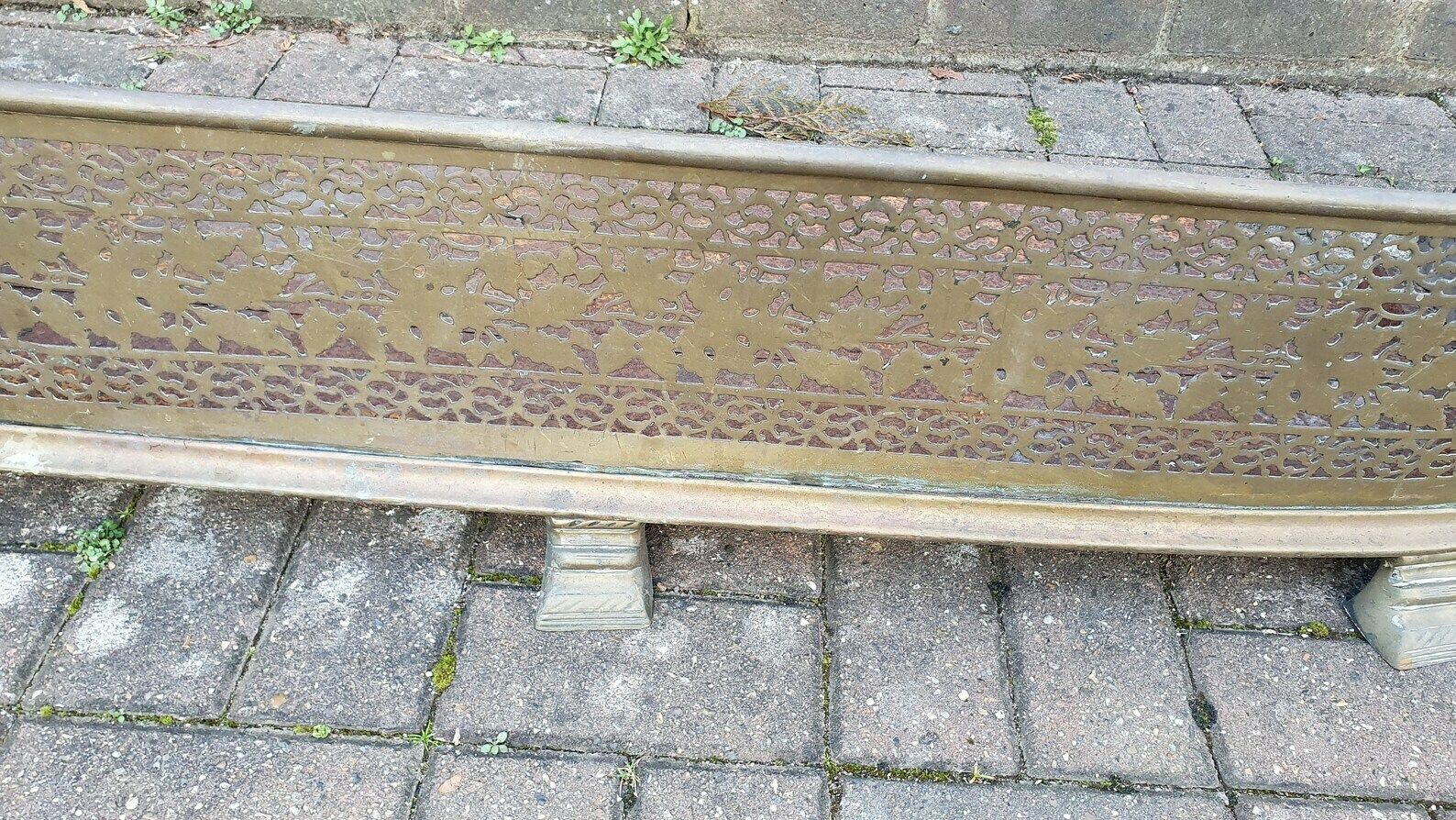 Large Imposing Pierced Brass Victorian Fender Fire Guard Vintage Fireplace photo Home Fixtures