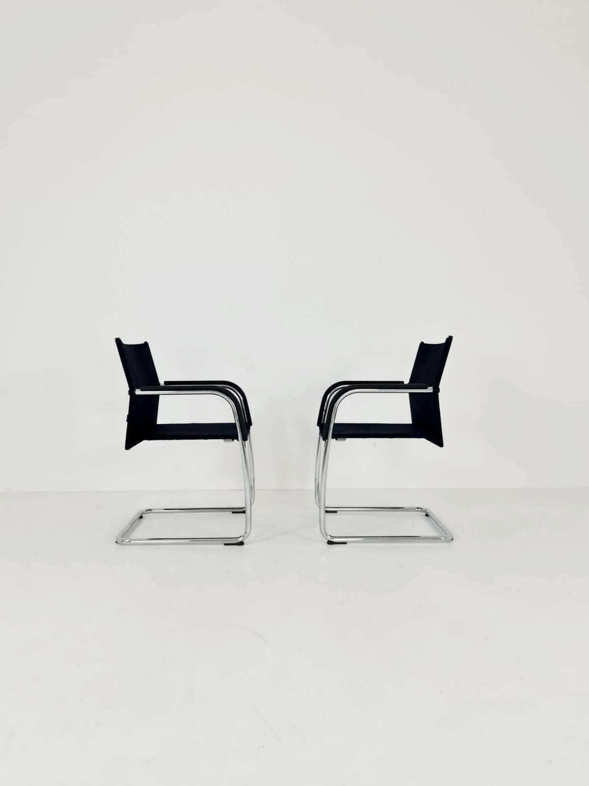 2 X Vitra Ac3 Antonio Citterio Chair With Chrome And Black Textile. photo vintage