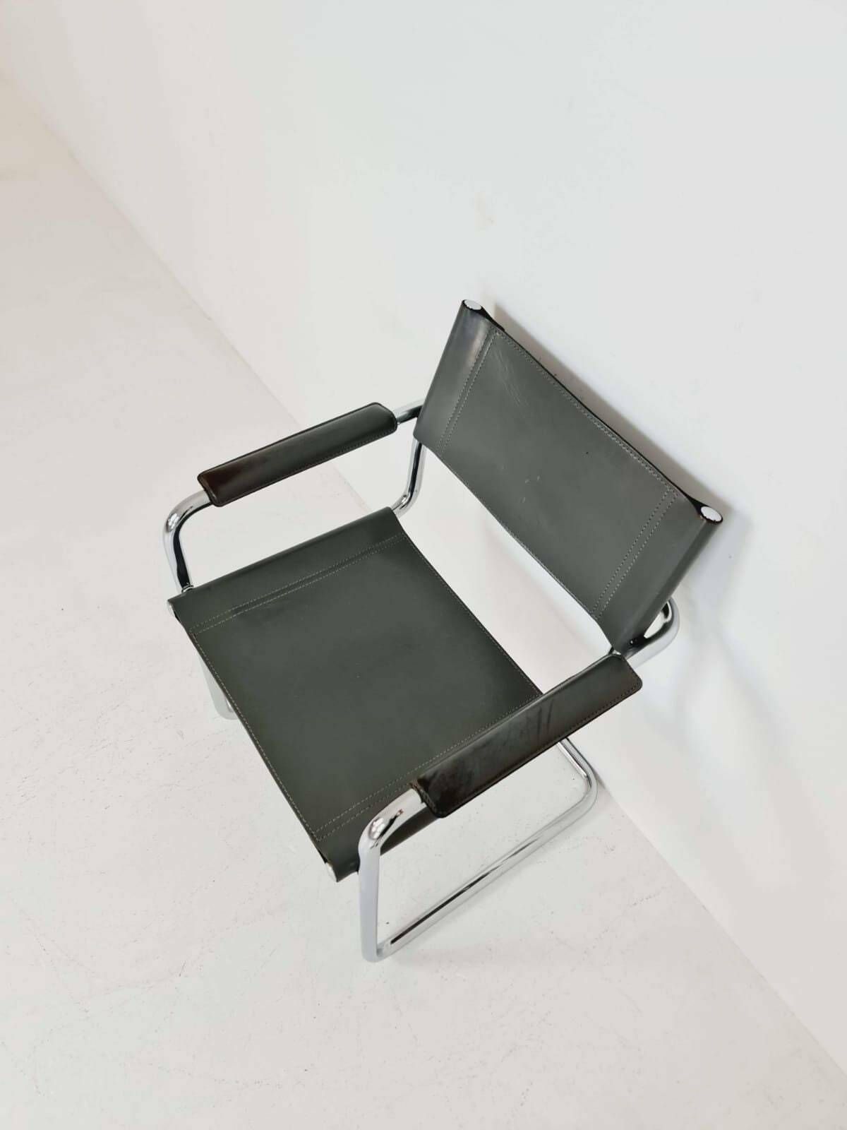 1 Of 4 Original Model Mg5 Centro Studi Desk Grey Leather Chair By Mart Stam & Marcel Breuer For Matteo Grassi, 1970s photo vinterior
