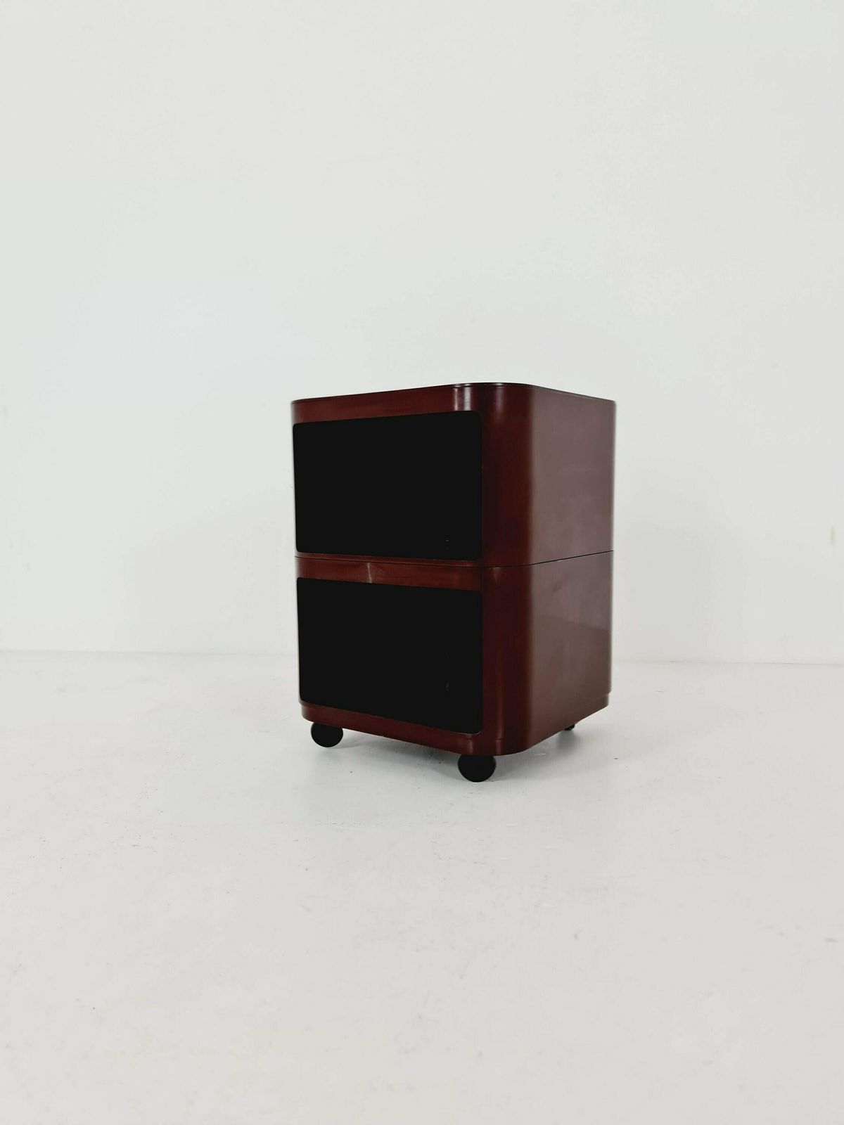 Brown Componibili Square Serving Trolley By Anna Castelli For Kartell   Italy 1960s Model 4970 photo vinterior