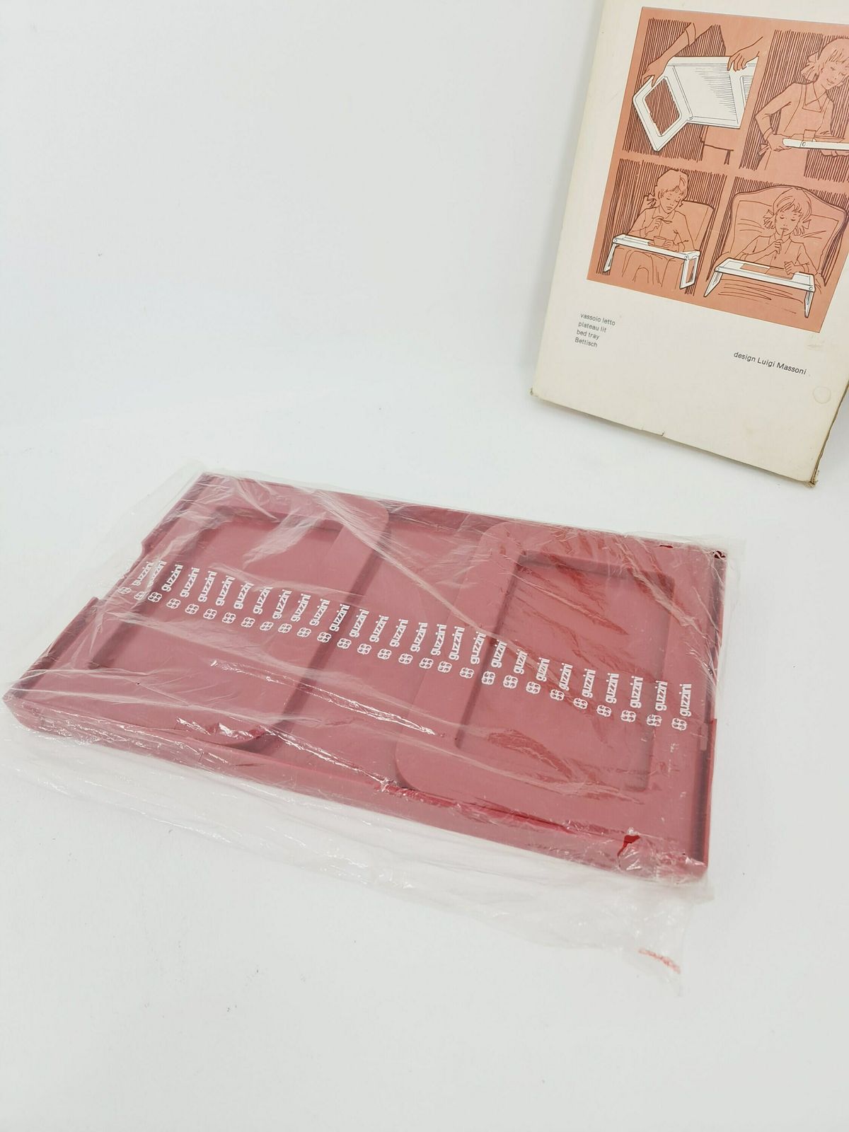 Guzzini Pepito,Design Luigi Massoni, Side Table, Breakfast Table With Original Packing 1970s photo vinterior