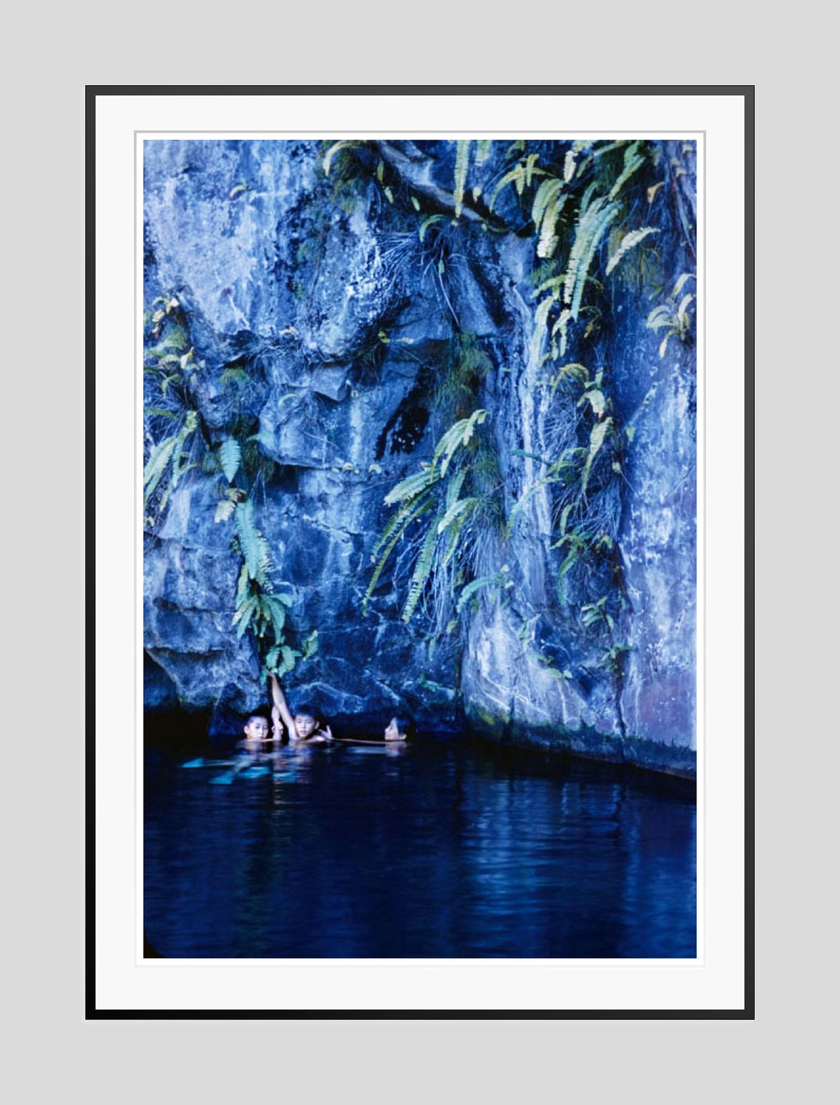 Hawaiian Scenes By Toni Frissell Oversize Archival Pigment Print Framed In Black