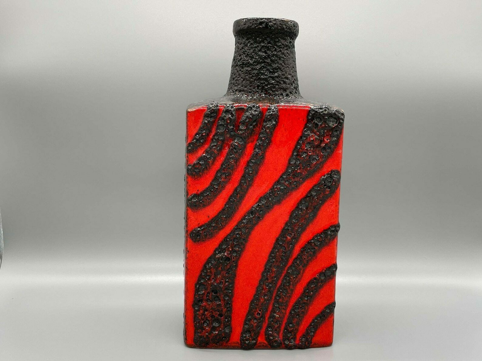 Roth Ceramic Square Bottle Vase Fat Lava Red Black Germany 1970s photo furniture