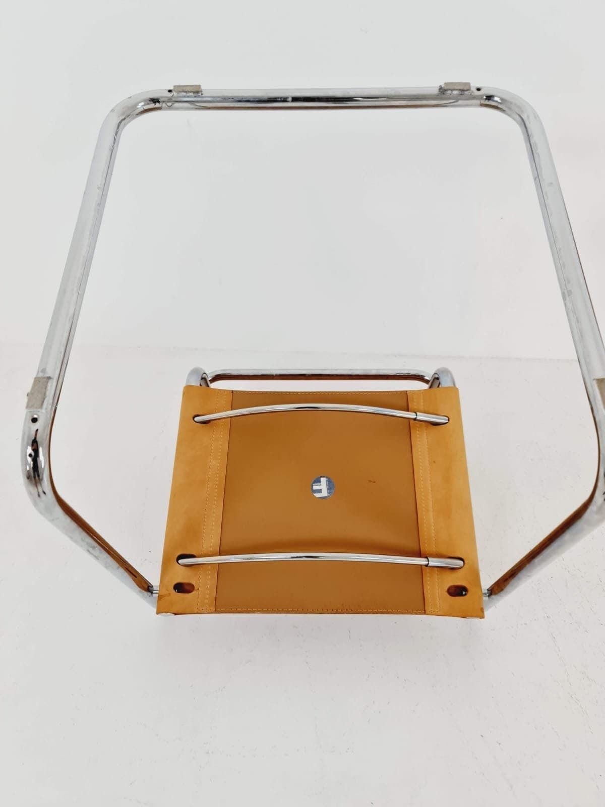 photo furniture Set Of Tow Bauhaus Cognac Original Desk Chair By Mart Stam & Marcel Breuer For Fasem Italy 1980s