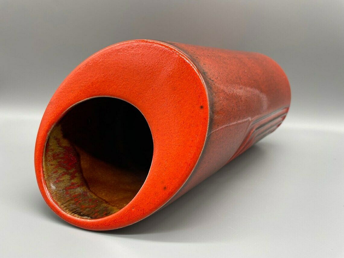 photo furniture Futuristic Big Vase By Cari Zalloni For Steuler Germany 1970s