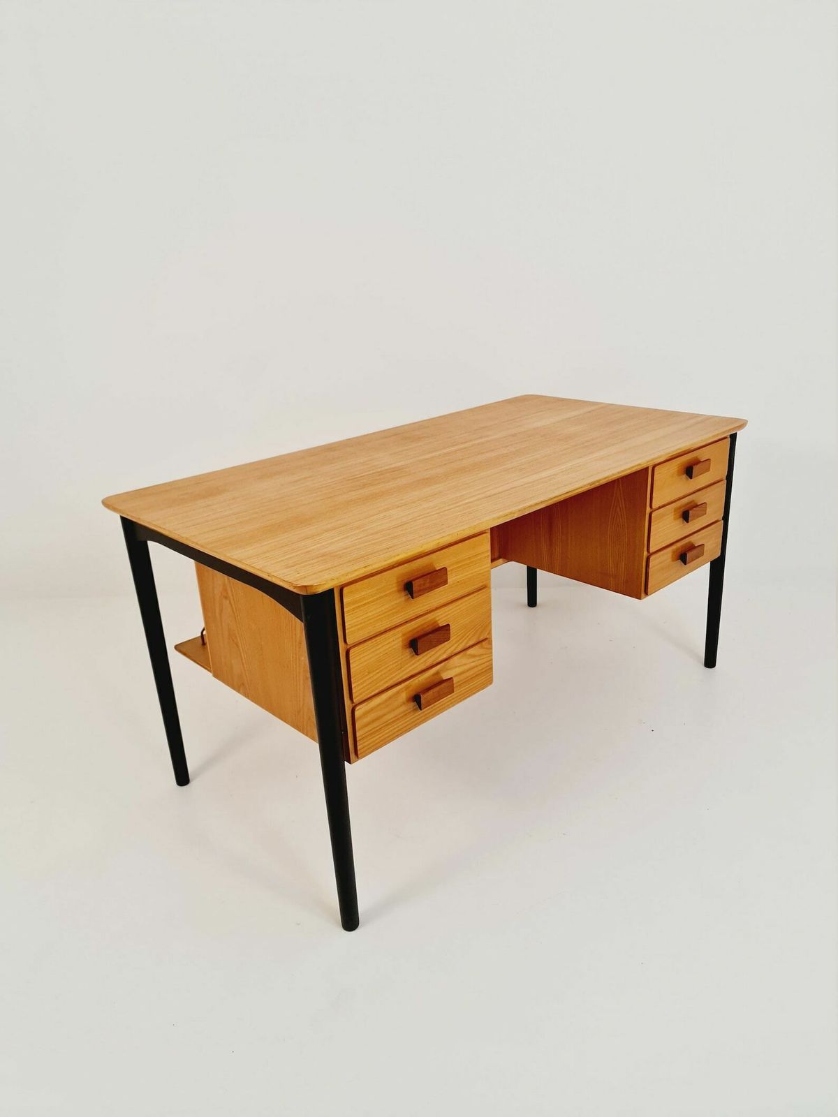 Mid Century Vintage Desk German Desk By Möbel Mann, 1950s photo Furniture
