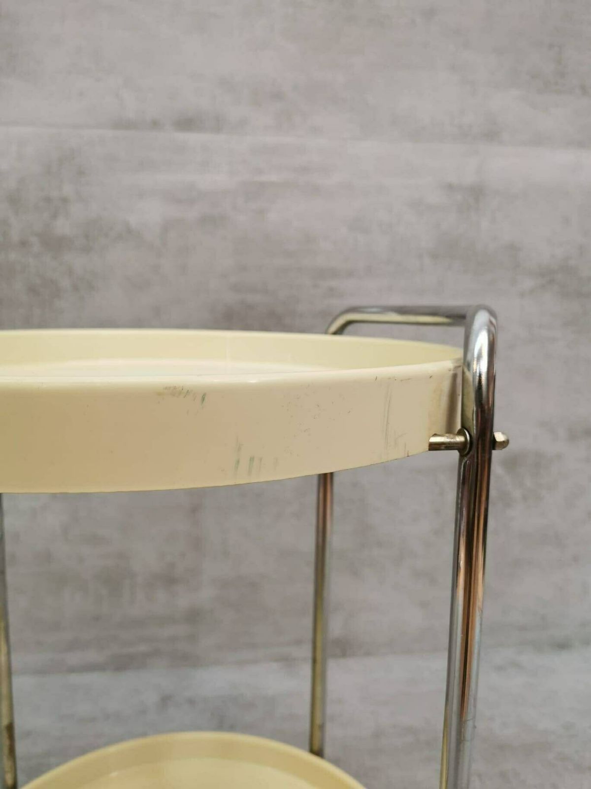 Midcentury Plastic And Metal Chrome Round Italian Bar Cart, 1950s photo vinterior