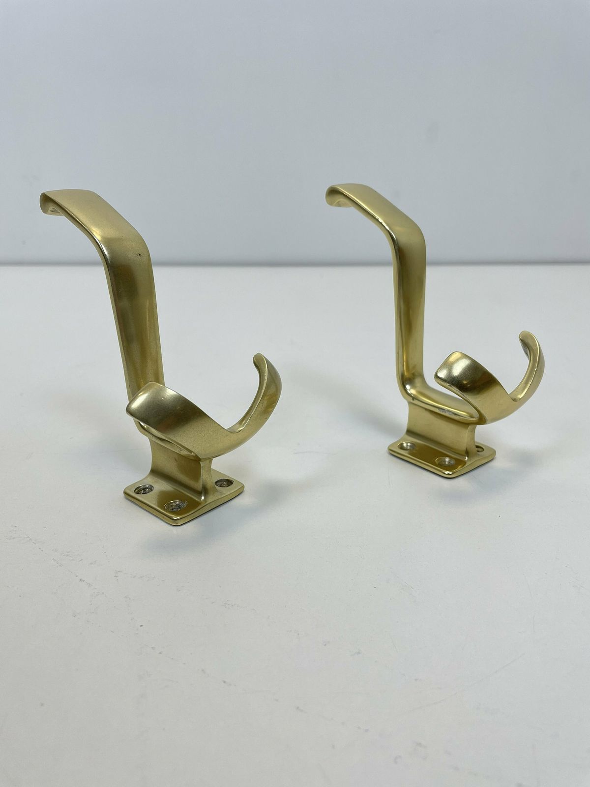 Mid Century Asymmetric German Brass Original Kidney Wall Mirror With 2 Brass Hangers, 1960s photo vintage