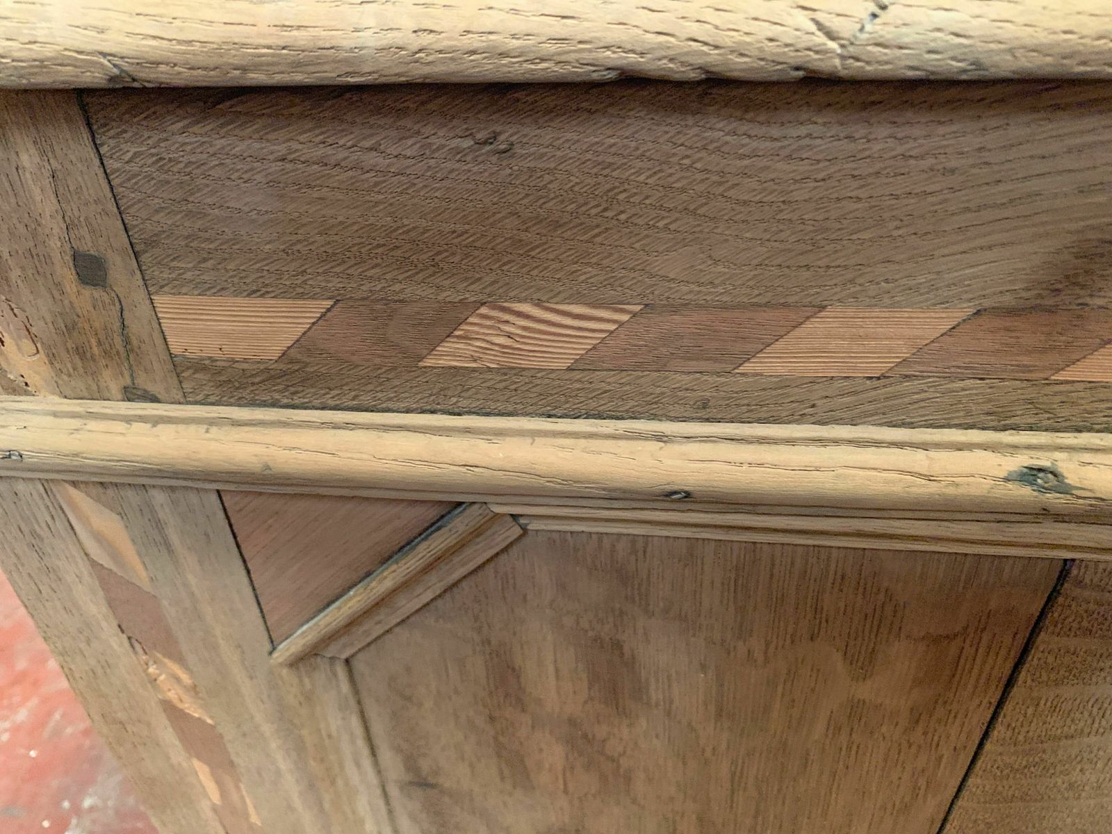 Chest In Oak And Marquetry Of Light Wood XVIII Century photo vinterior