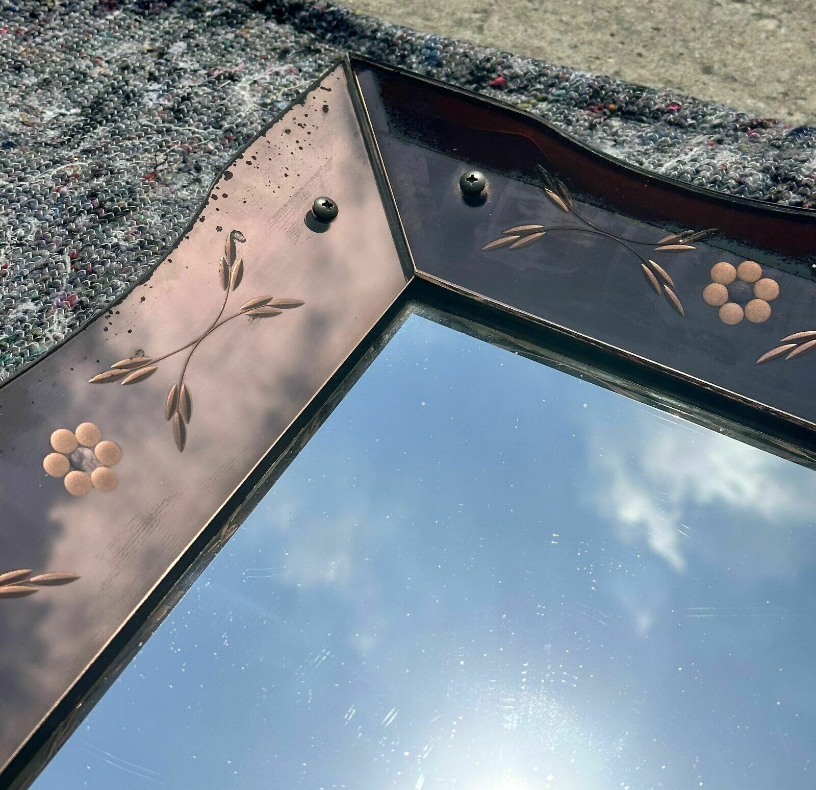 Lovely Antique 1930's Art Deco Rose Glass Bevelled Venetian Flower Petal Mirror photo Home Decor