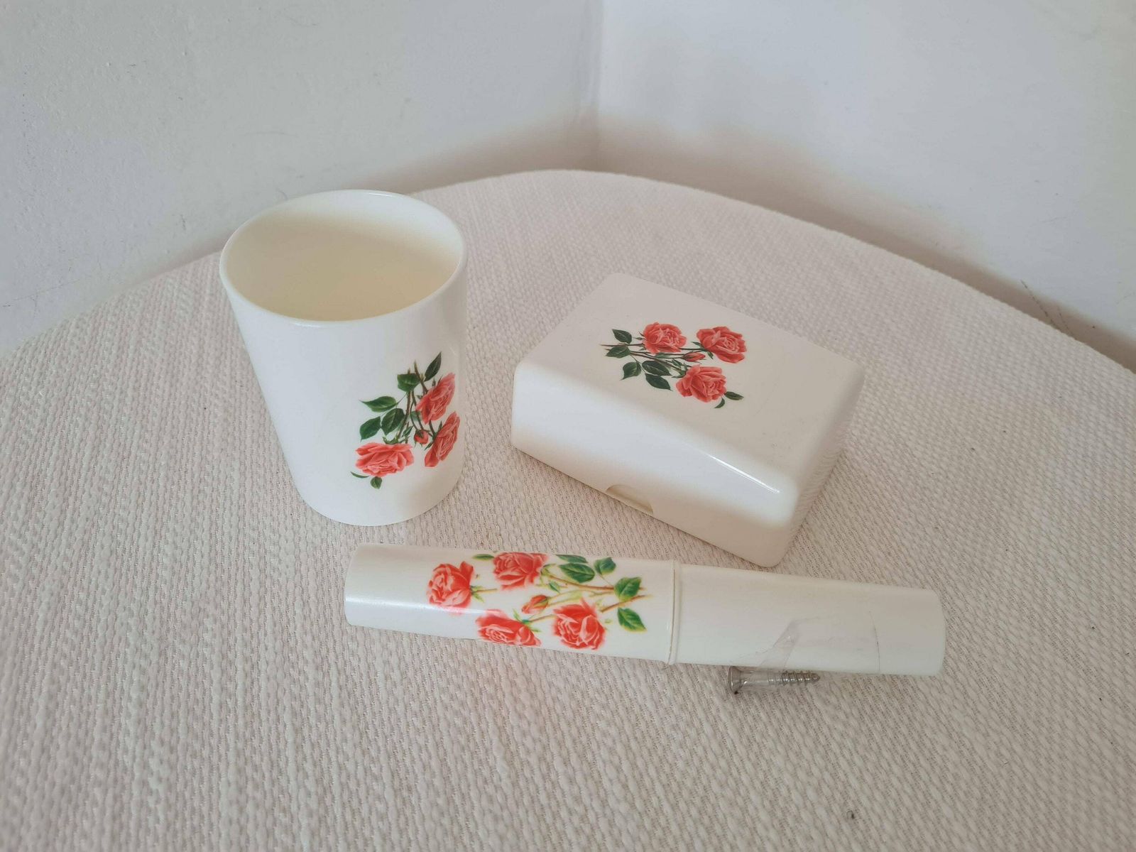 photo for sale One Of The Retro Plastic Bathroom Accessories Syla France 2