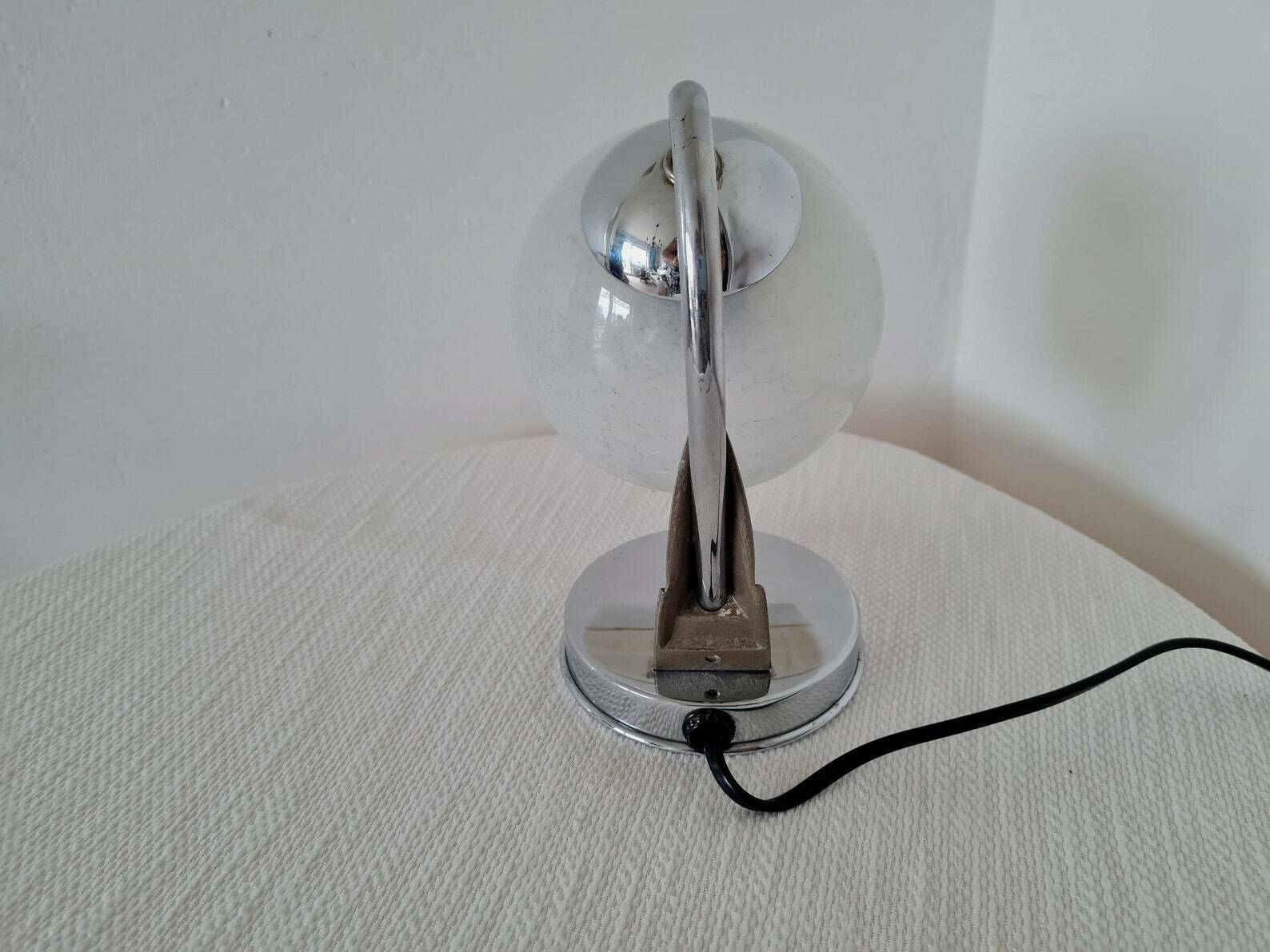 Vintage Bauhaus Nikkelen Tafellamp Zukov Met Glazen Bolkap photo Verlichting