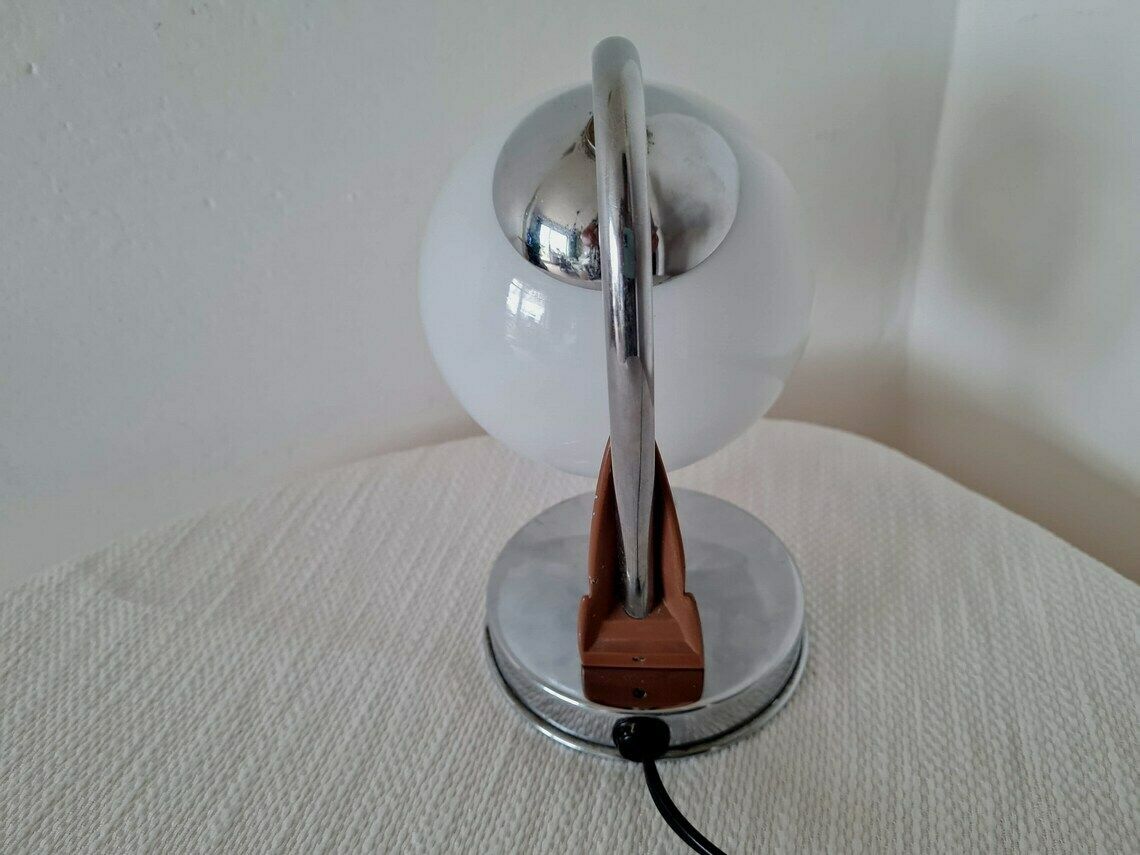 Vintage Bauhaus Nikkelen Tafellamp Zukov Met Glazen Bolkap photo vinterior