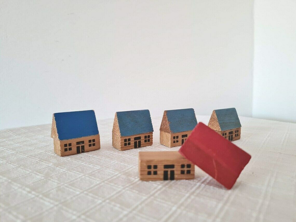 Vintage Erzgebirge Wooden Putz Houses Hand Painted Set Of 6 Pieces photo 65.0