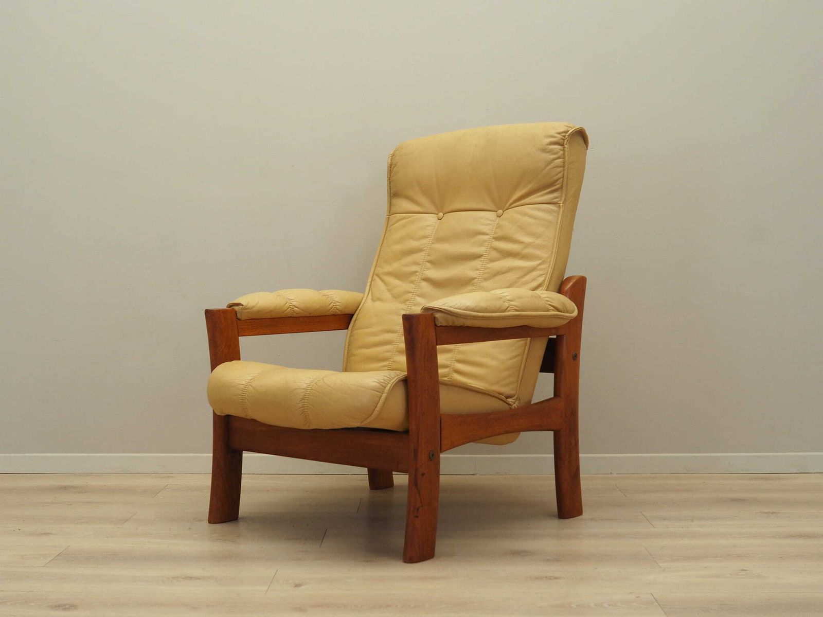 Yellow Leather Armchair, Danish Design, 1960s, Production: Denmark photo for sale