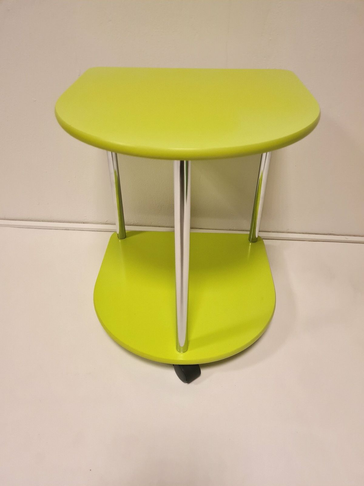 Vintage Pop Art Memphis Milano Style Table On Wheels photo Furniture