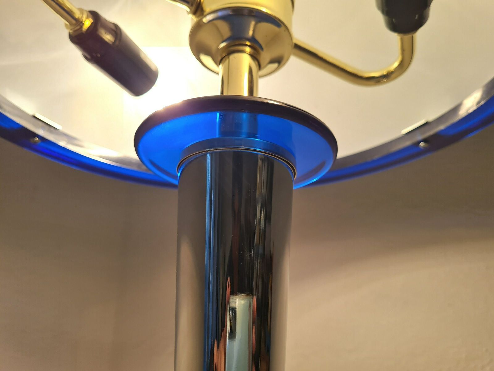 photo furniture Vintage Mid Century Big Mushroom Chrome Desk Lamp