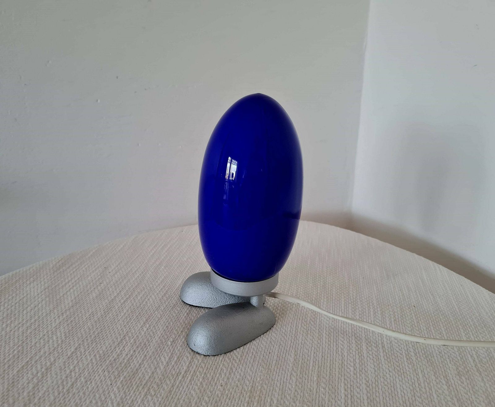 photo furniture Vintage Ikea Fjorton Blue Egg Bedside Table Lamp Night Light Tatsuo Konno Dinosaur