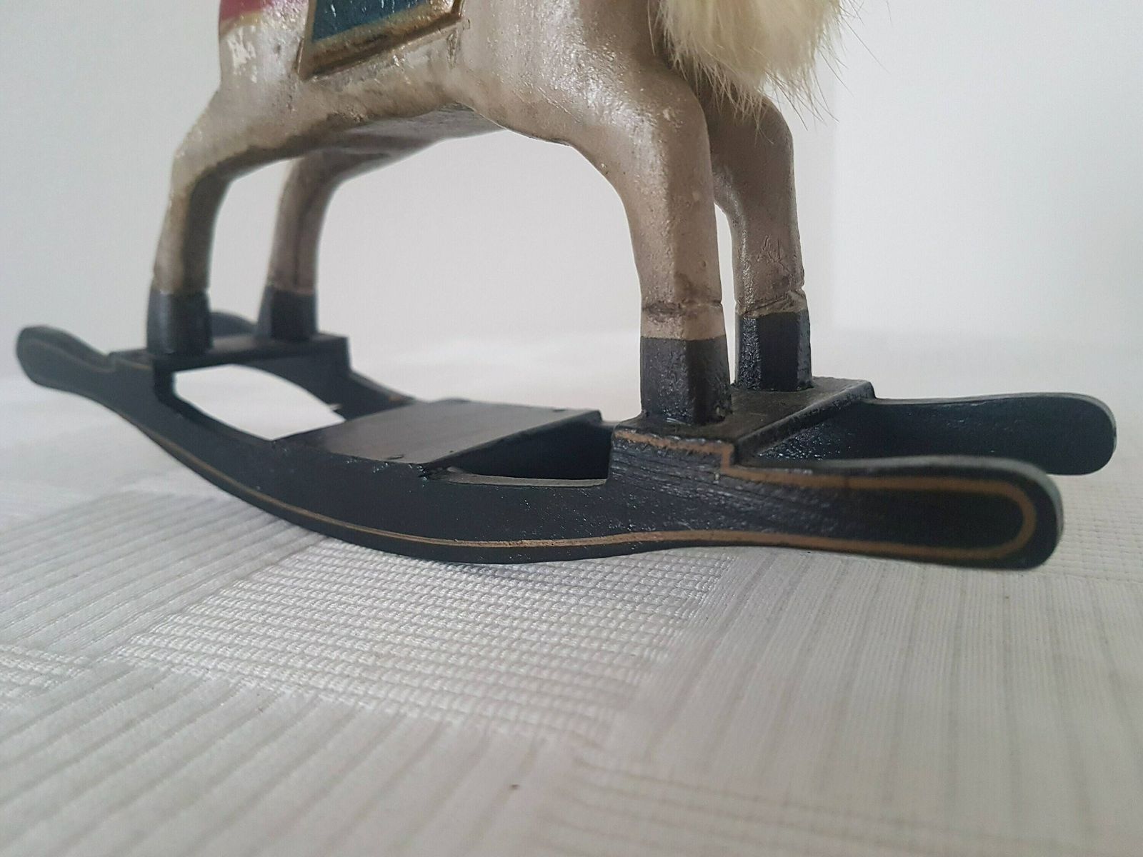 photo furniture Retro Antique Rocking Horse Toy Decorativ For The Table Hand Carved Wooden Christmas Ornaments Old World Christmas Tree Holiday Decor