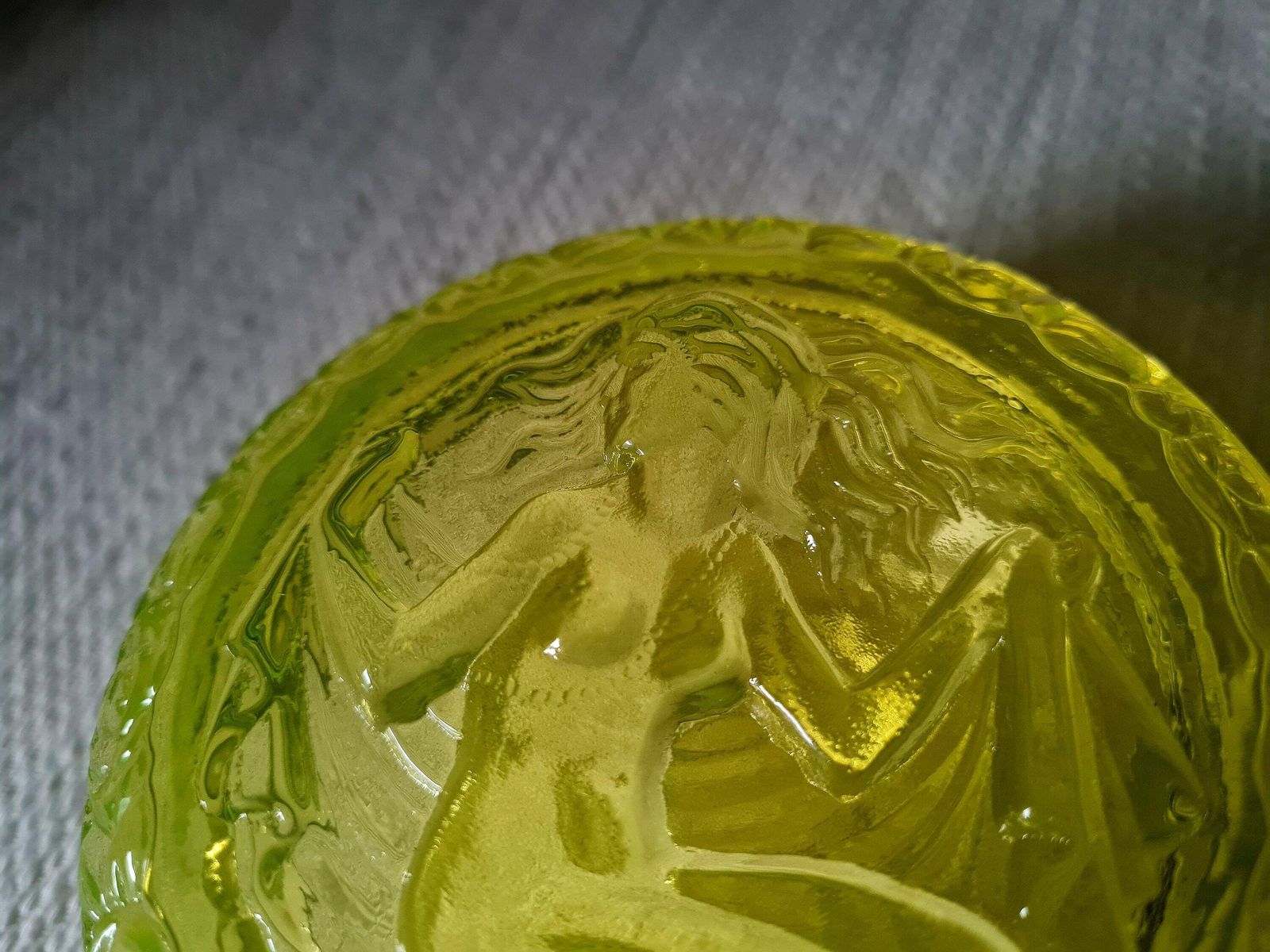 Vintage Czech Uranium Glass Dose Jewelry Box Perfect Condition Not Used photo vintage