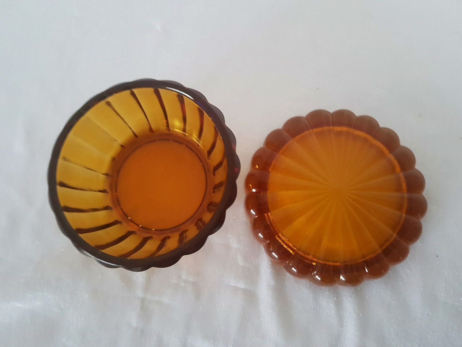 Bohemian Art Deco Amber Glass Powder Can Dose Schlevogt Hoffmann Excellent Condition photo Home Decor
