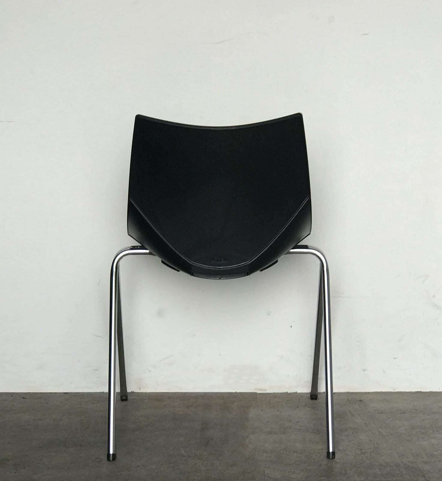 Mid Century Style Chrome And Black Plastic Italian 'Shell' Chair By Angelo Pinaffo photo vintage