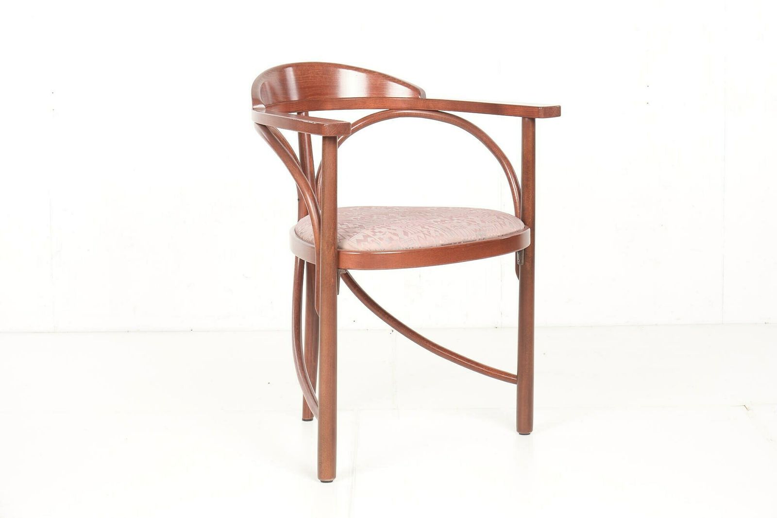 Coffee House Chair, Thonet, Three Legged, Bentwood, Beech, Vintage. photo for sale