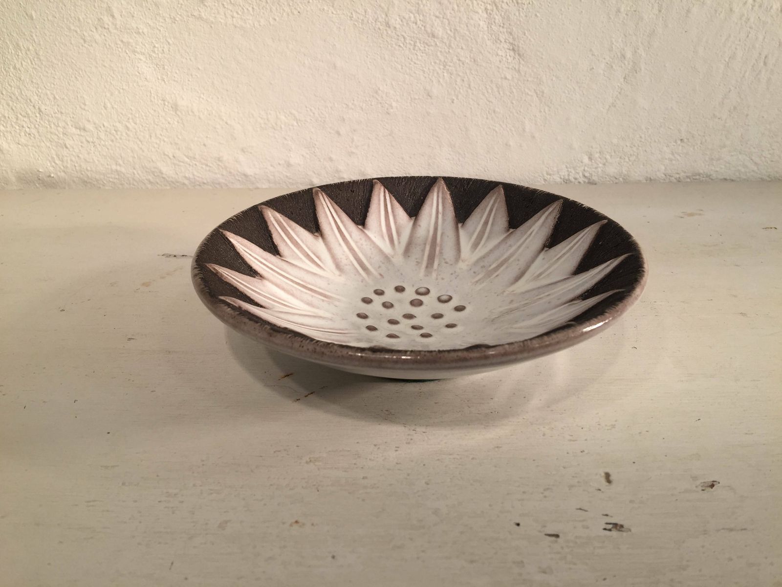 Anna Lisa Thomson For Swedish Upsala Ekeby, Paprika Bowl, 1940s 1960s, Swedish Mid Century Pottery photo Home Decor