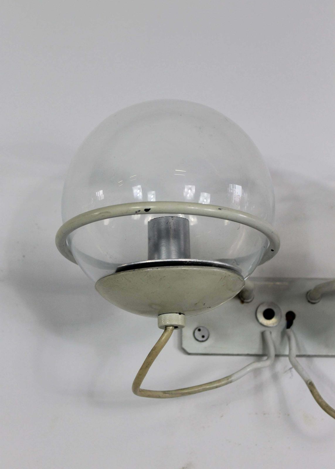 Gino Sarfatti Set Of Two Wall Lamps 238/2 In Aluminium And Glass By Arteluce 60s photo Lighting