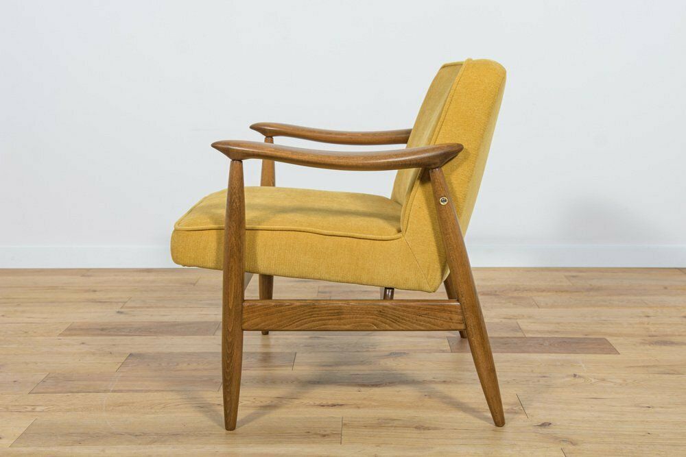 Gfm 87 Armchair By Juliusz Kedziorek For Gościcińskie Furniture 1960s photo vinterior