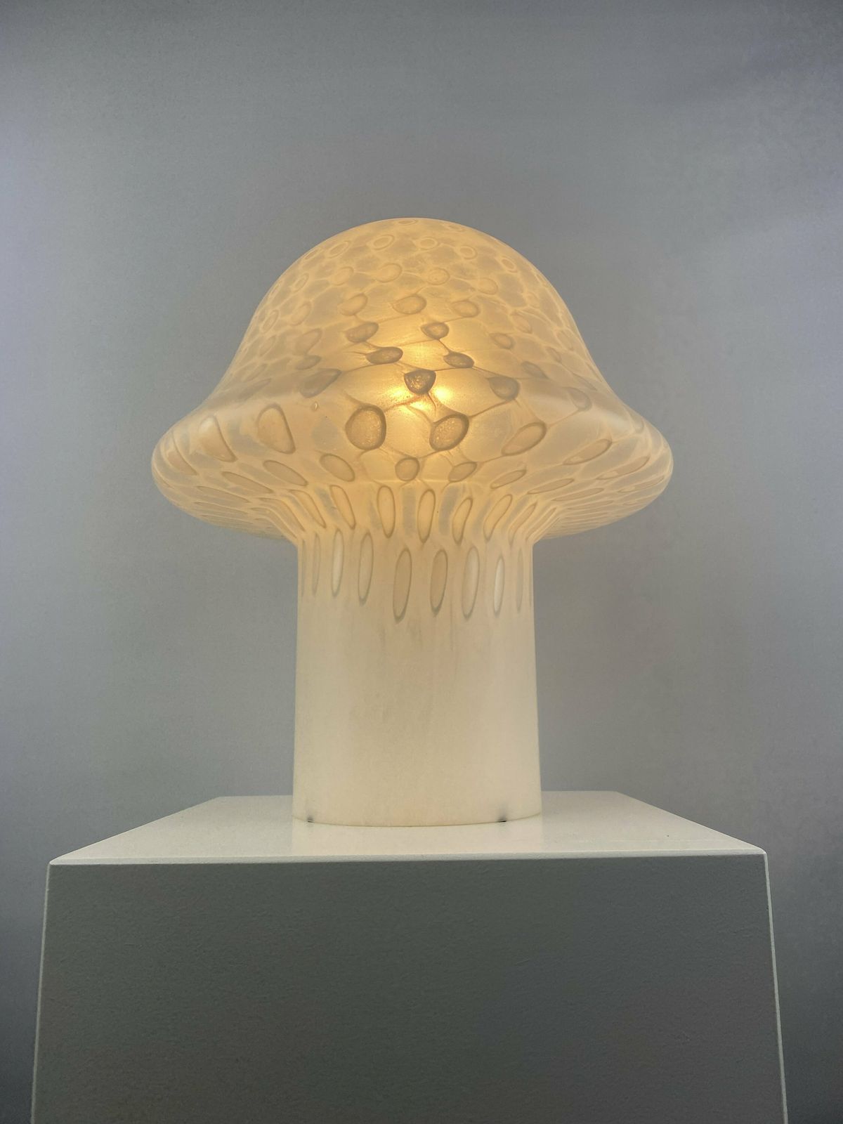 Large White Glass Peill And Putzler Mushroom Table Lamp Xl 1970 photo Lighting