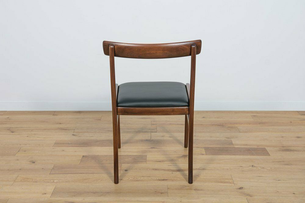 3412.0 Danish Rungstedlund Chairs By O. Wanscher For Poul Jeppesen Møbelfabrik 1960s Set Of 6 photo