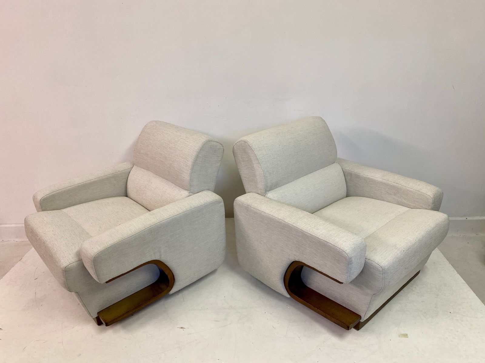 Pair Of 1970s Italian Lounge Chairs photo vintage