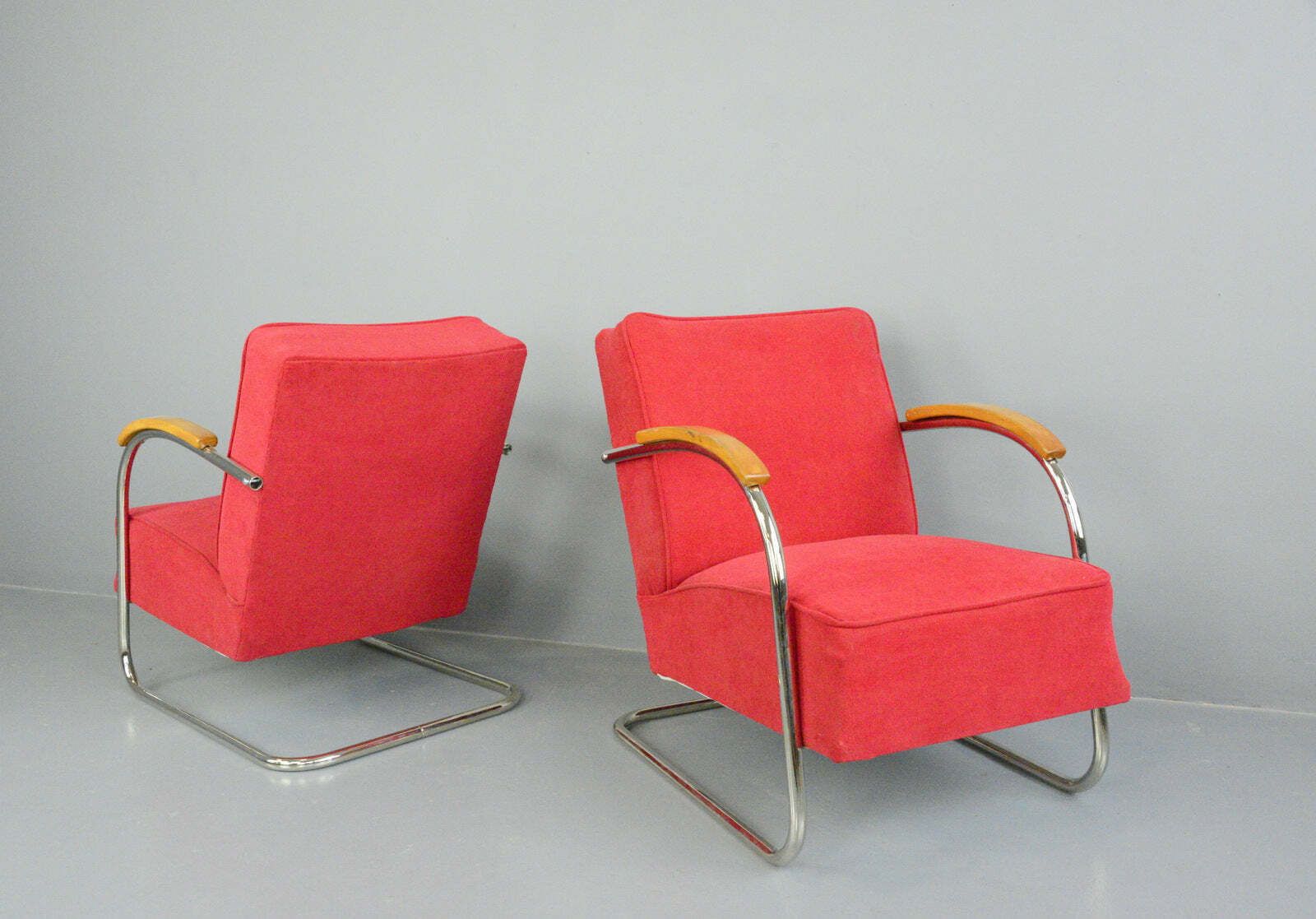 photo furniture Bauhaus Armchair By Mucke Melder Circa 1930s