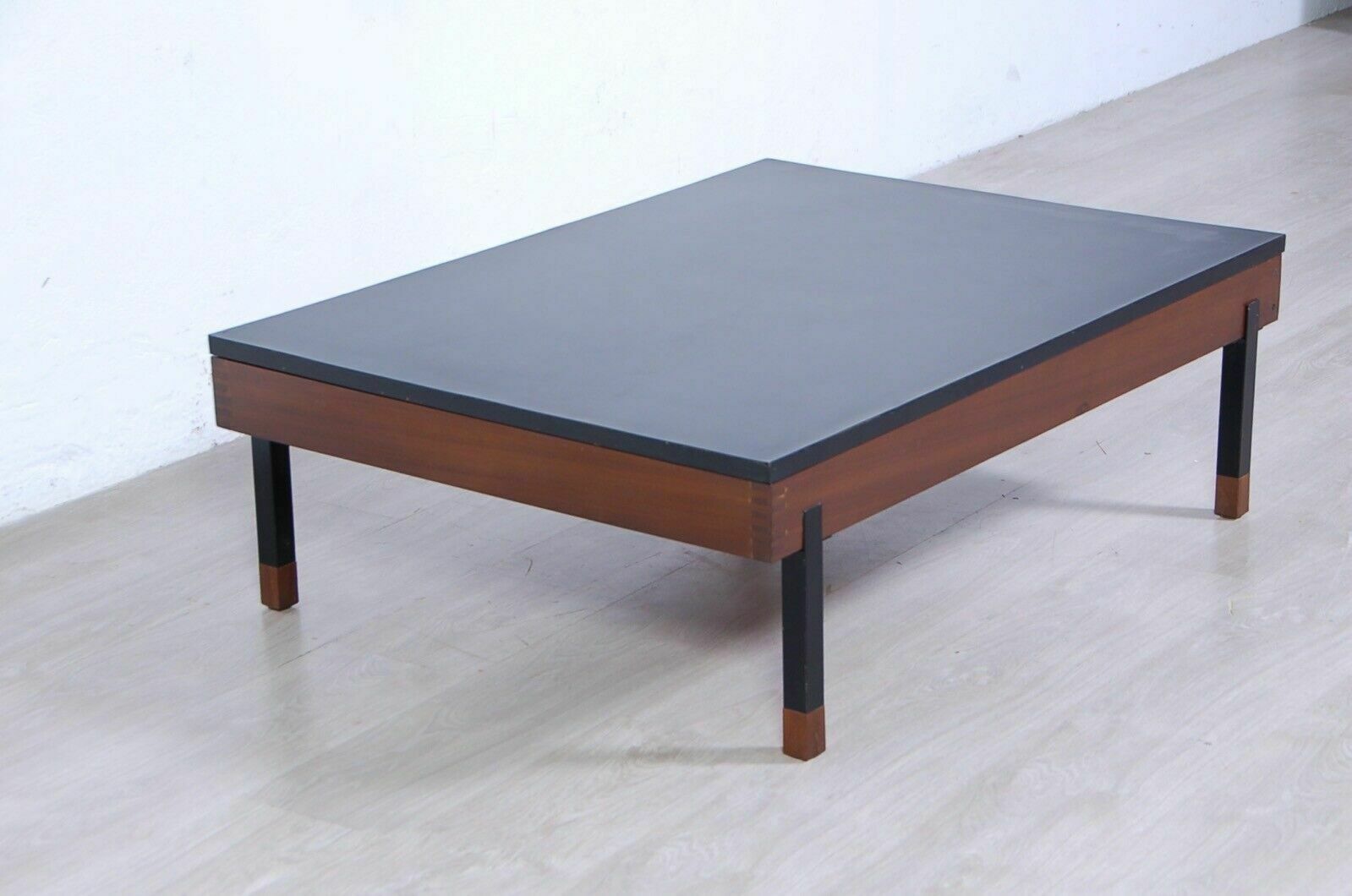 Vintage Coffee Table Design 50s 60s Two Tone Wood Iron Formica photo vinterior