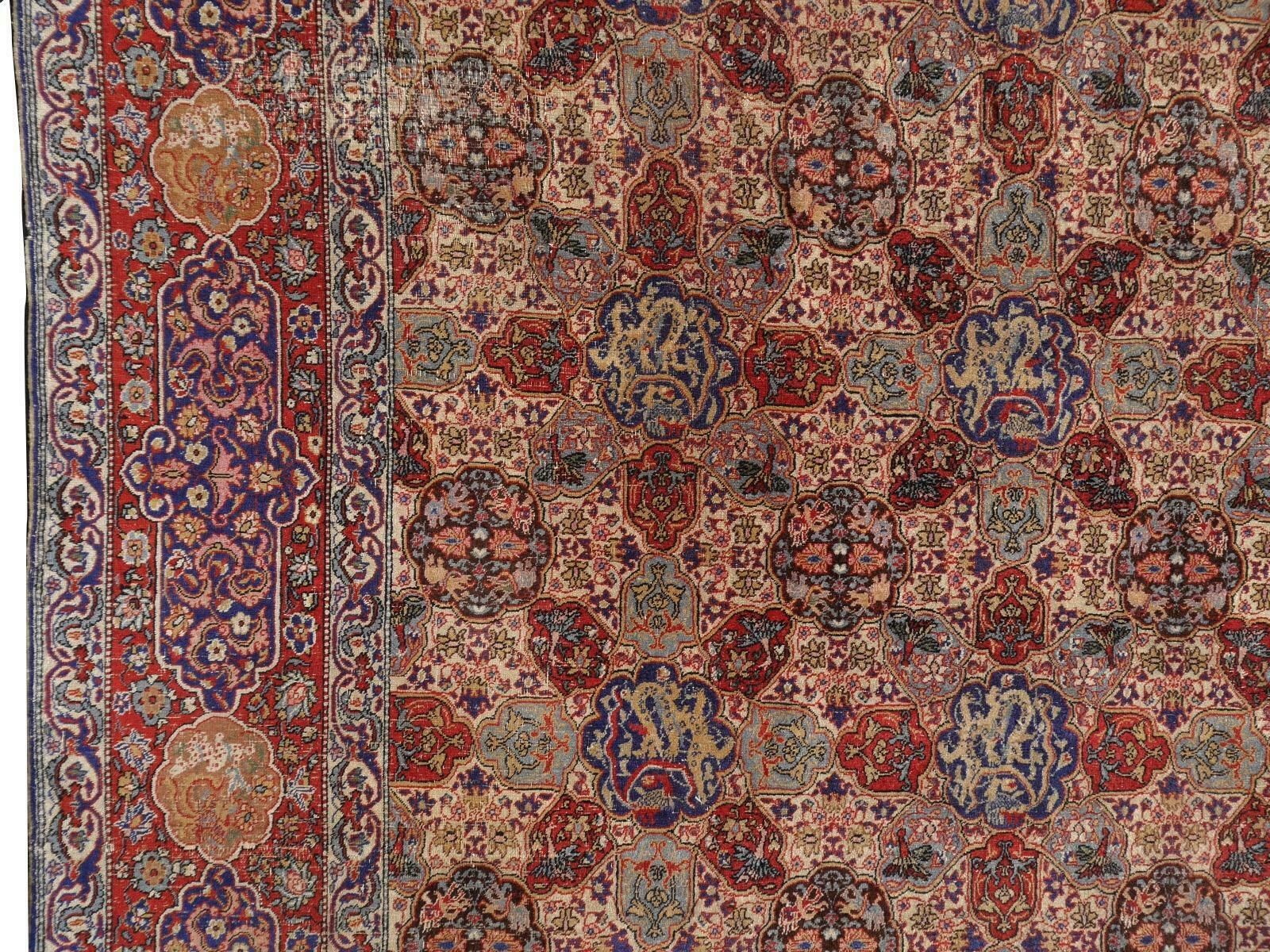 photo vinterior Antique Dragon Rug Hand Knotted In Hereke Turkish Carpet