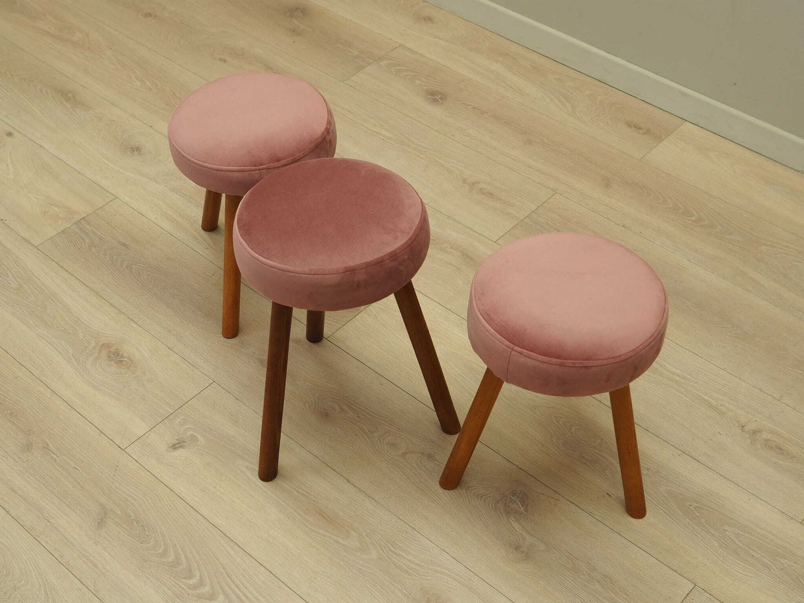 Set Of Three Pink Footstools, Danish Design, 1960s, Production: Denmark photo for sale