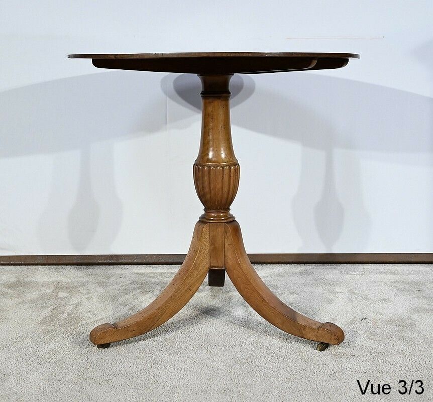 Furniture Tripod Pedestal Table In Solid Walnut, Restoration Period, Early 19th Century photo