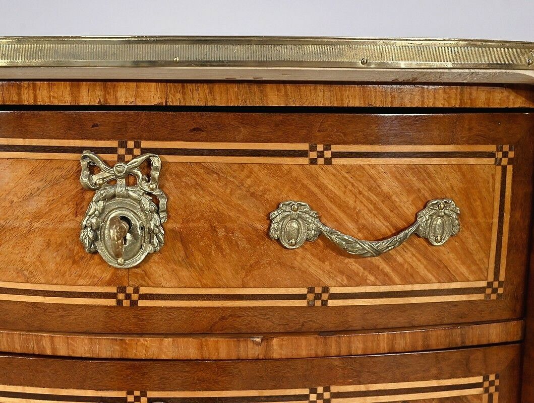 photo vinterior Chest Of Drawers In Precious Wood, Transition Louis XIV Louis XV Style – Late 19th Century