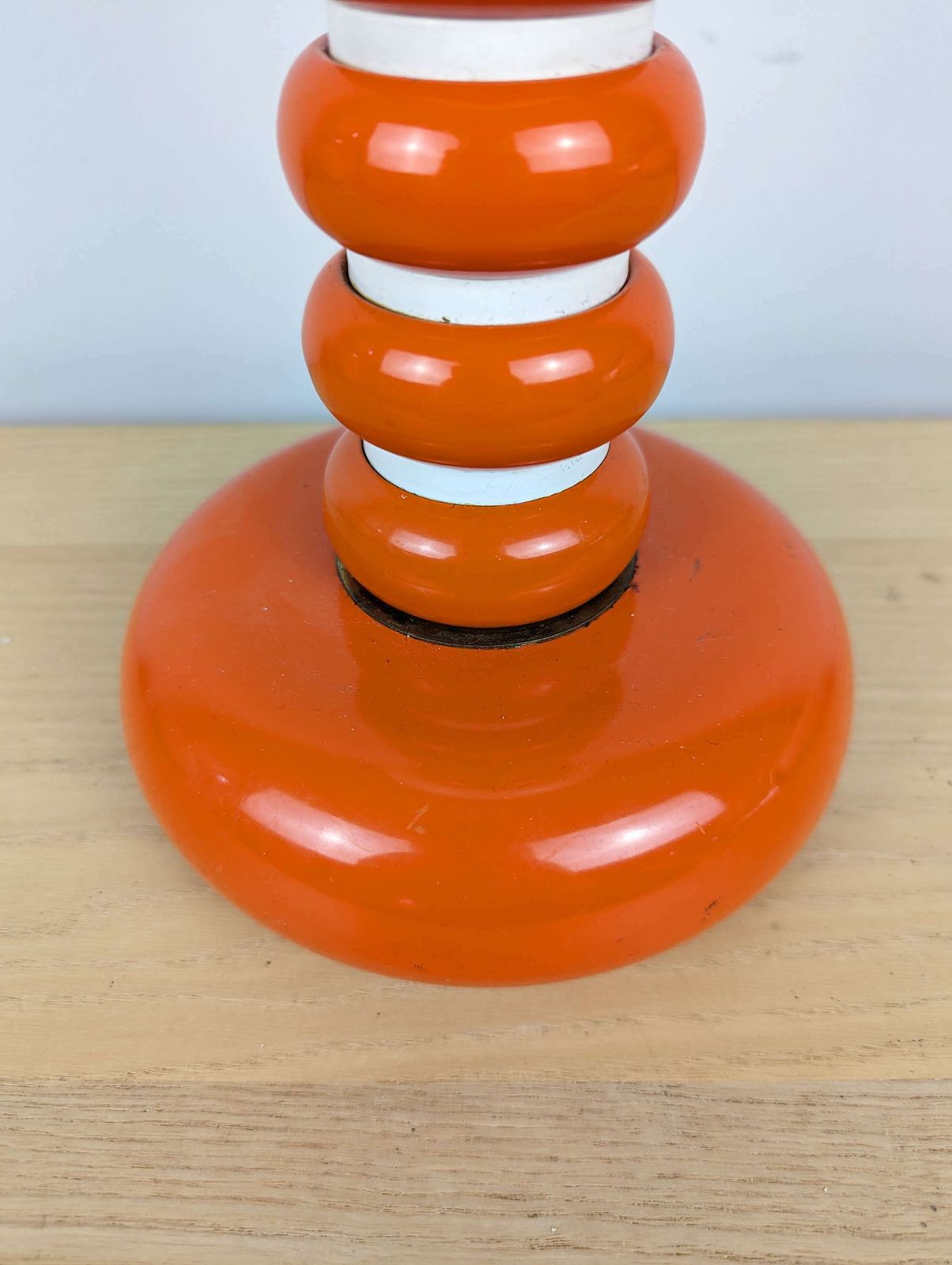 Fabulous Italian Mid Century Lamp With An Opaline Lamp Shade With An Enamel Base photo vinterior