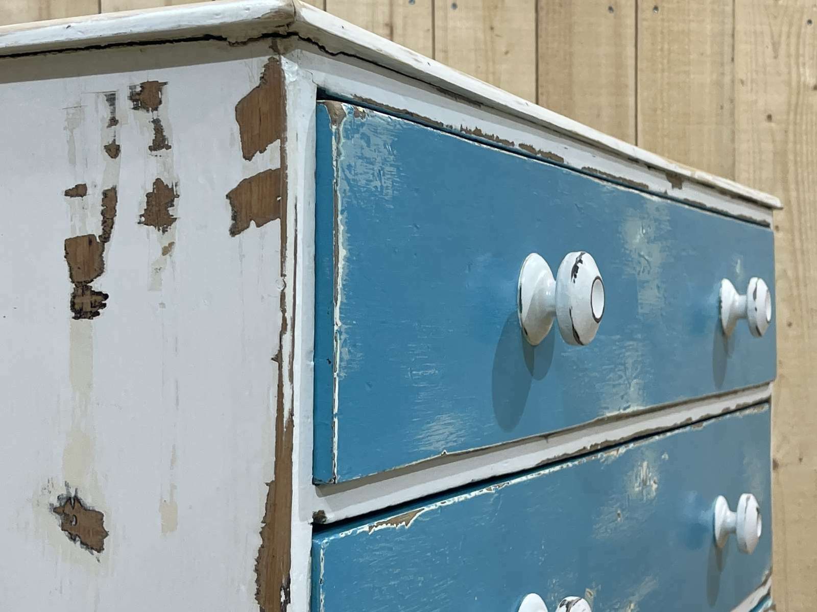 Victorian 19th Century Chest Of Drawers In Painted Fir photo for sale