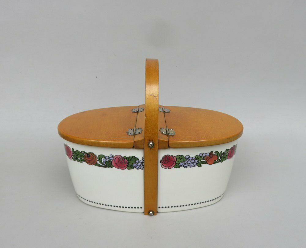 Art Nouveau Pastry Box In Ceramics And Wood, 1890s photo vinterior