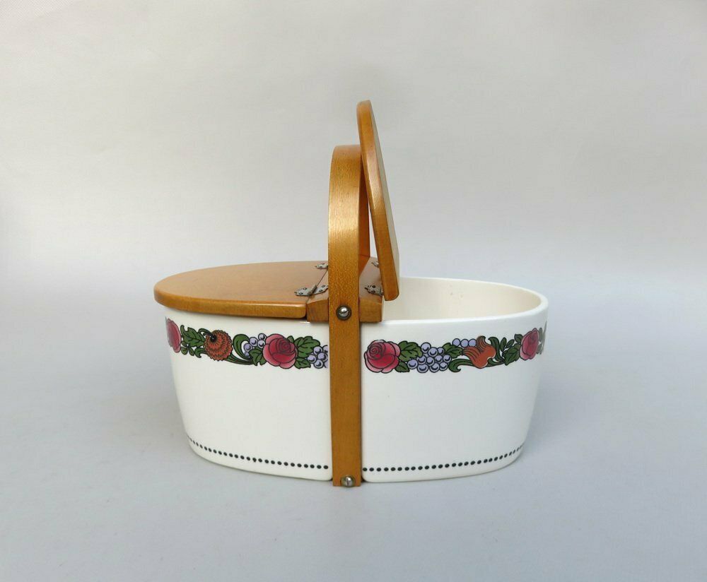 photo for sale Art Nouveau Pastry Box In Ceramics And Wood, 1890s