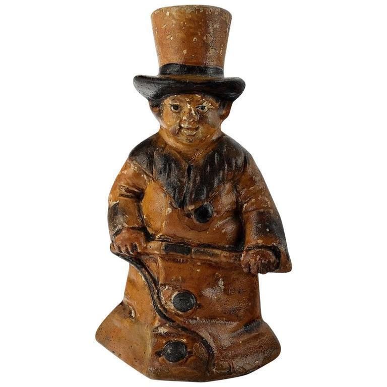 Figurine anglaise en grès d'après Charles Dickens « Oliver Twist », années 1870
