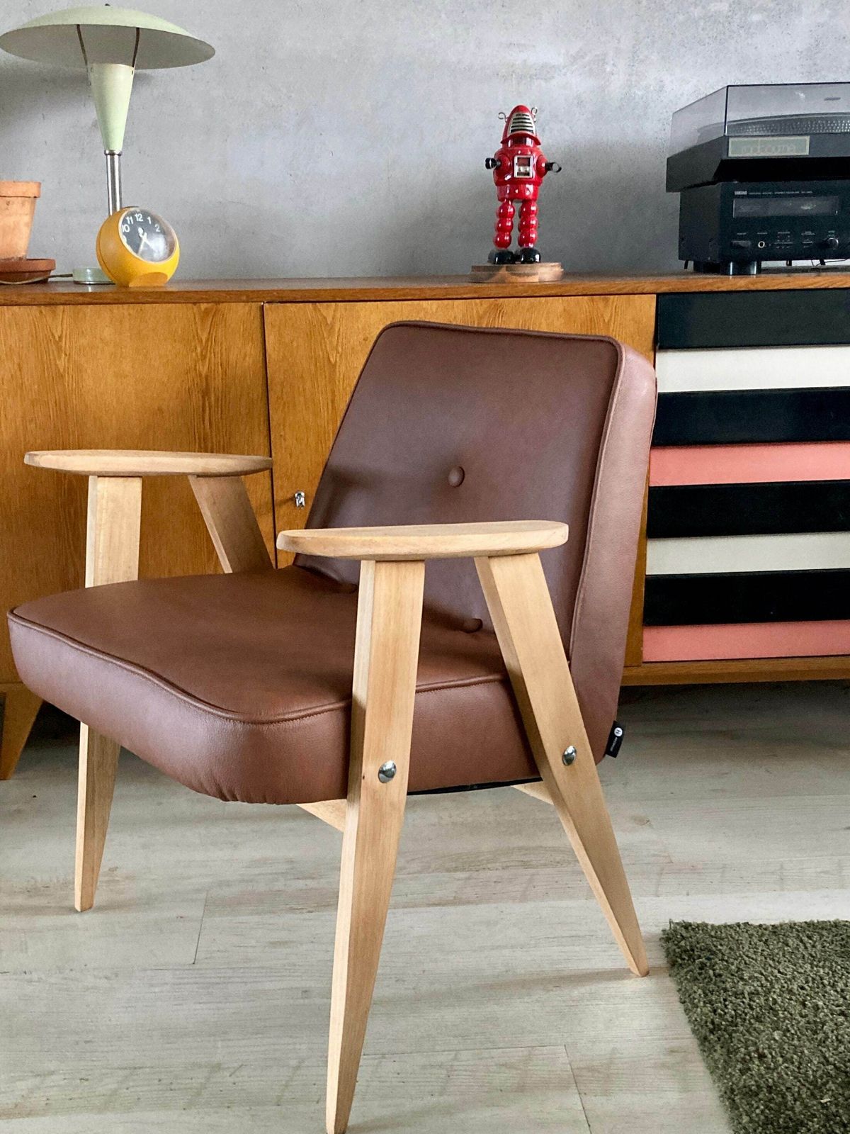 Original Vintage 366 Chair From 60s Covered In Genuine Italian Leather. Designed By J. Chierowski